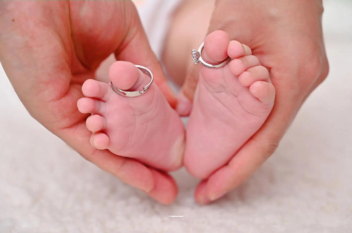 琼中怀孕肚子一边高一边低 琼中怀孕肚子一边高一边低